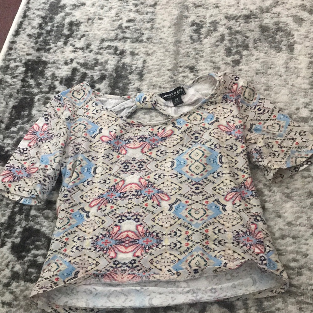 Cropped t shirt